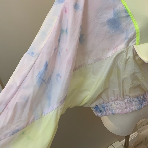 Zara Cream and Pastel Jacket - Picture 2 of 7